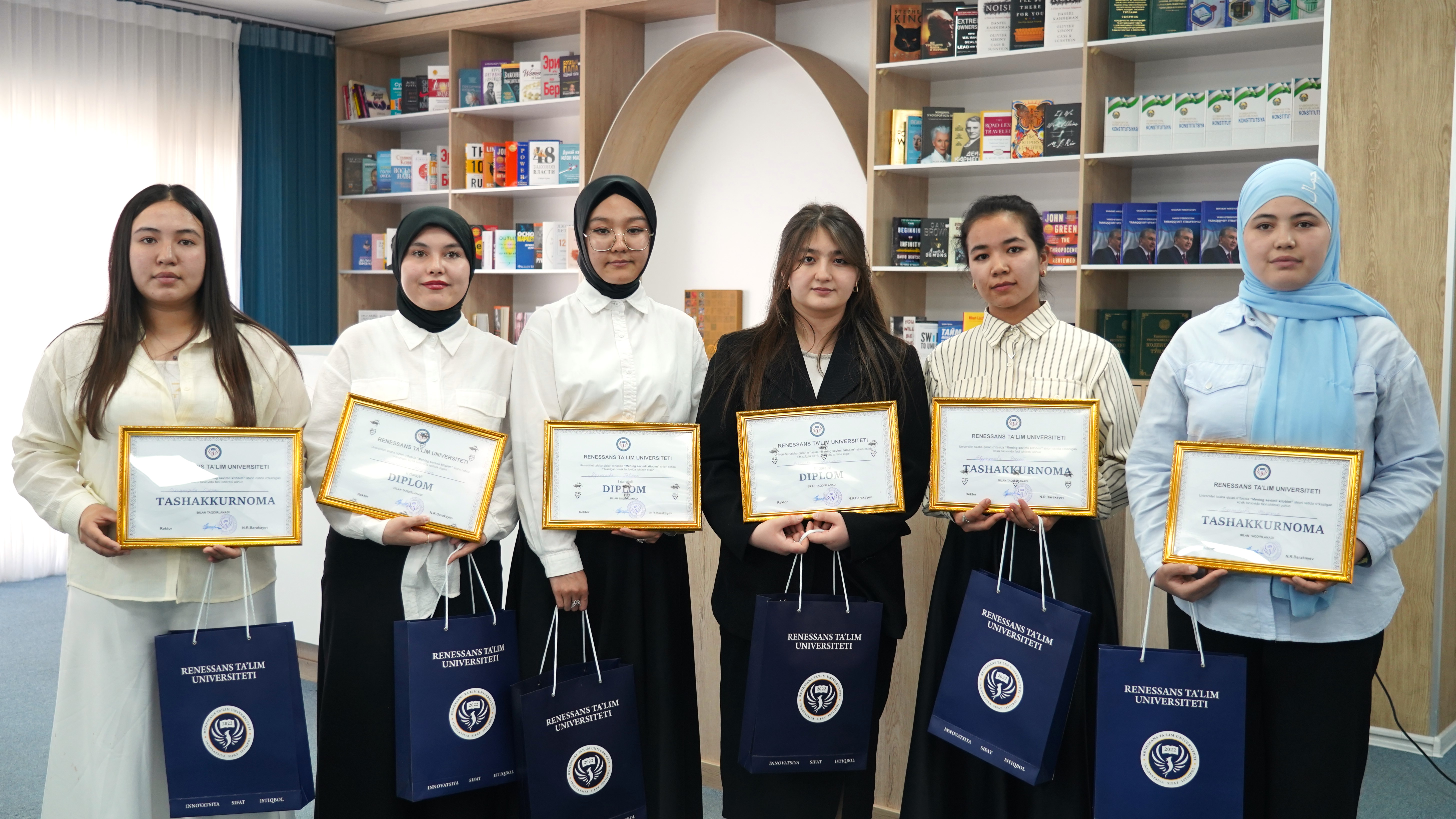 studentStudioImage_24